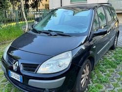 Nero Usata 2007 Renault Grand Scénic II Monovolume | 500 €