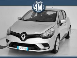 Argento metallizzato Usata 2017 Renault Clio IV Life Tre volumi | 8500 € (Ottimo prezzo)