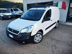 Bianco Usata 2018 Peugeot Partner Premium Monovolume | 8990 € (Ottimo prezzo)