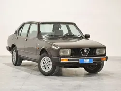 Marrone Usata 1983 Alfa Romeo Alfetta Tre volumi | 8300 €