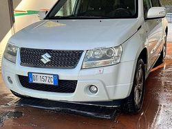 Bianco Usata 2008 Suzuki Grand Vitara SUV | 5000 €