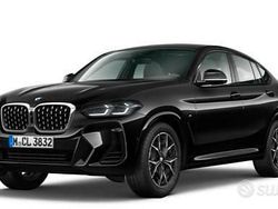 Black sapphire metallizzato Usata 2025 BMW X4 M Sport SUV | 57.800 € (Buon prezzo)