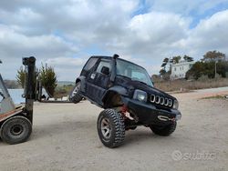 Nero Usata 2003 Suzuki Jimny SUV | 12.000 € (Cara)