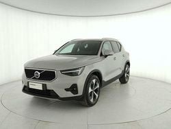Silver dawn Usata 2025 Volvo XC40 Core SUV | 33.900 € (Buon prezzo)
