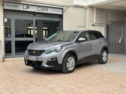 Grigio Usata 2018 Peugeot 3008 Active SUV | 15.800 € (Buon prezzo)