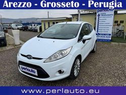 Bianco Usata 2008 Ford Fiesta Titanium Due volumi | 3400 € (Molto cara)