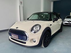 Bianco Usata 2015 Mini Cooper D Due volumi | 9990 € (Ottimo prezzo)