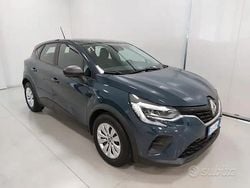 Grigio Usata 2020 Renault Captur Life SUV | 11.990 € (Ottimo prezzo)