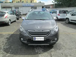 Grigio scuro metallizzato Usata 2014 Peugeot 2008 Allure SUV | 7500 € (Buon prezzo)