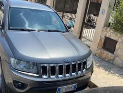 Usata 2013 Jeep Compass SUV | 6000 € (Buon prezzo)