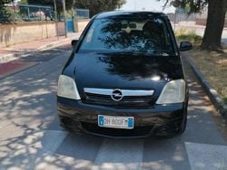 Nero Usata 2007 Opel Meriva Monovolume | 2000 € (Buon prezzo)