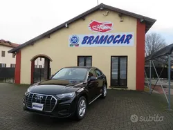 Nero Usata 2022 Audi Q5 Business SUV | 41.900 € (Buon prezzo)