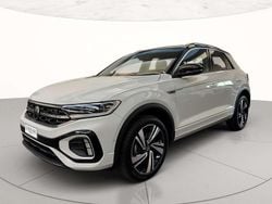 Pure white nero Usata 2025 VW T-Roc R-line Plus SUV | 29.900 € (Buon prezzo)