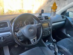 Grigio Usata 2009 VW Golf VI Tre volumi | 6500 € (Molto cara)