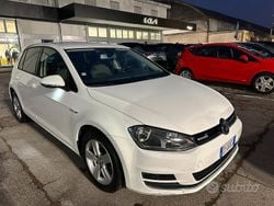 Usata 2015 VW Golf Tre volumi | 5900 € (Super prezzo)