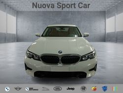 Usata 2024 BMW 318 Shadowline Tre volumi | 28.400 € (Super prezzo)