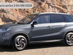 Argento Nuova 2025 Suzuki Vitara SUV | 27.120 € (Buon prezzo)
