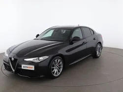 Nero Usata 2019 Alfa Romeo Giulia Super Tre volumi | 22.899 € (Buon prezzo)