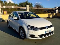 Bianco Usata 2015 VW Golf VII Tre volumi | 12.800 € (Buon prezzo)