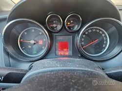 Grigio Usata 2011 Opel Astra Sport Station wagon | 3000 € (Buon prezzo)