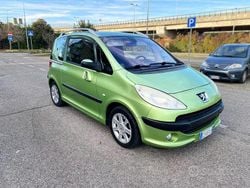 Verde Usata 2006 Peugeot 1007 Monovolume | 1800 € (Buon prezzo)
