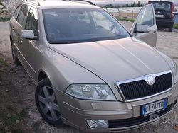 Marrone Usata 2006 Skoda Octavia Tre volumi | 1499 € (Buon prezzo)