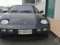 Porsche 928