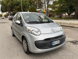 Grigio Usata 2008 Citroën C1 Due volumi | 5500 € (Molto cara)