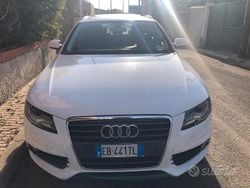 Bianco Usata 2010 Audi A4 S-Line Tre volumi | 5500 € (Buon prezzo)