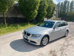 Argento Usata 2005 BMW 325 Station wagon | 7900 €