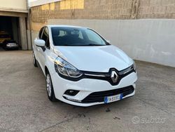 Bianco Usata 2017 Renault Clio IV Due volumi | 9300 € (Buon prezzo)