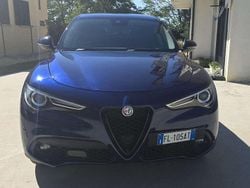 Usata 2017 Alfa Romeo Stelvio Business SUV | 17.900 € (Ottimo prezzo)