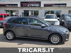 Grigio Usata 2019 Kia Rio Tre volumi | 9490 €