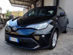 Usata 2020 Toyota C-HR SUV | 18.000 € (Ottimo prezzo)