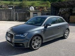 Grigio Usata 2011 Audi A1 S-Line Due volumi | 11.800 € (Cara)