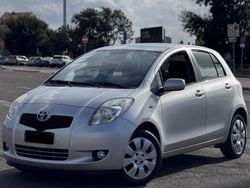 Grigio Usata 2008 Toyota Yaris Due volumi | 4999 € (Cara)