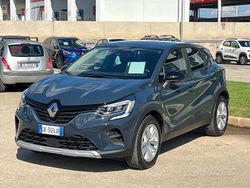 Blu Usata 2022 Renault Captur Zen SUV | 17.450 € (Buon prezzo)