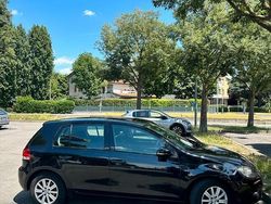 Usata 2011 VW Golf VI Tre volumi | 4200 € (Buon prezzo)