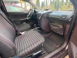 Marrone Usata 2009 Toyota iQ Due volumi | 4500 €