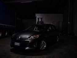 Nero Usata 2013 Mazda 3 Active Tre volumi | 6800 €