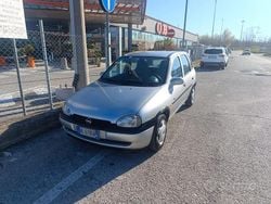 Grigio Usata 2000 Opel Corsa Due volumi | 2000 €