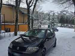 Usata 2005 Fiat Punto | 3499 € (Molto cara)