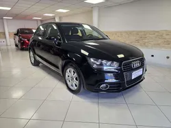 Nero Usata 2014 Audi A1 Sportback Ambition Due volumi | 9500 € (Ottimo prezzo)