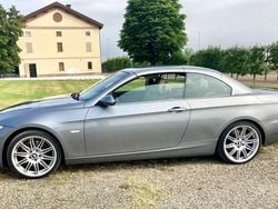 Grigio Usata 2009 BMW 330 Cabriolet M Sport Cabrio | 23.500 €