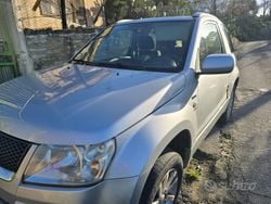 Grigio Usata 2009 Suzuki Vitara SUV | 8500 € (Molto cara)