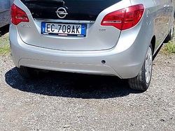 Grigio Usata 2010 Opel Meriva Monovolume | 3500 € (Buon prezzo)
