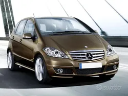 Usata 2008 Mercedes A150 Elegance Tre volumi | 3900 € (Buon prezzo)