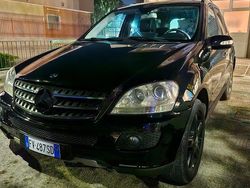 Nero Usata 2007 Mercedes ML320 SUV | 6000 €