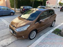 Bronzo Usata 2012 Ford B-MAX Titanium Monovolume | 4700 € (Buon prezzo)