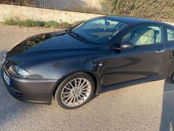 Grigio Usata 2006 Alfa Romeo GT Distinctive Coupé | 4200 € (Buon prezzo)